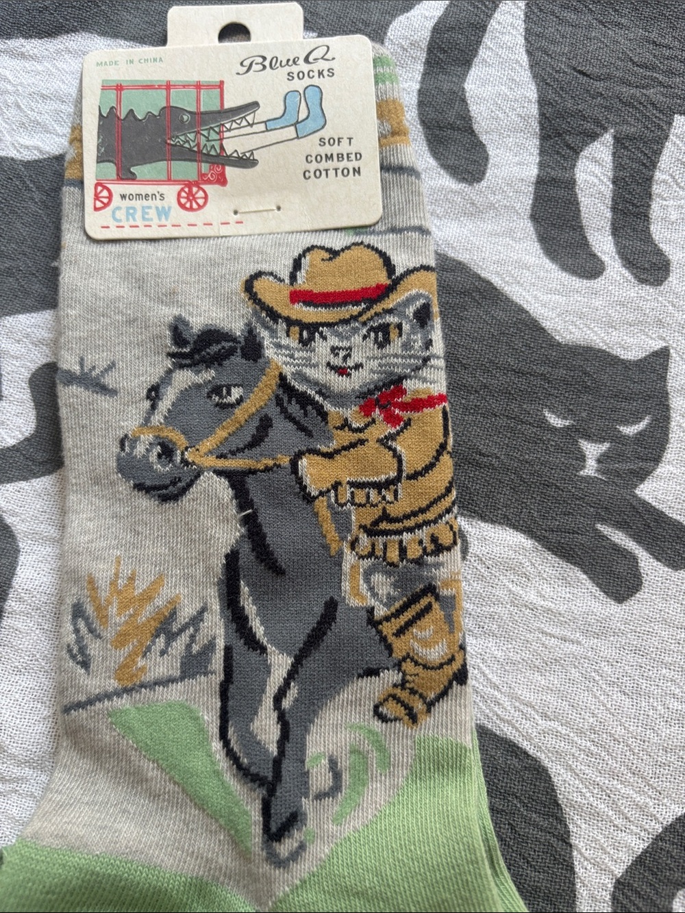 🐈‍⬛Blue Q Boss Kitty Crew Socks female cowgirl cat on a horse heck yes NWT🐈‍⬛